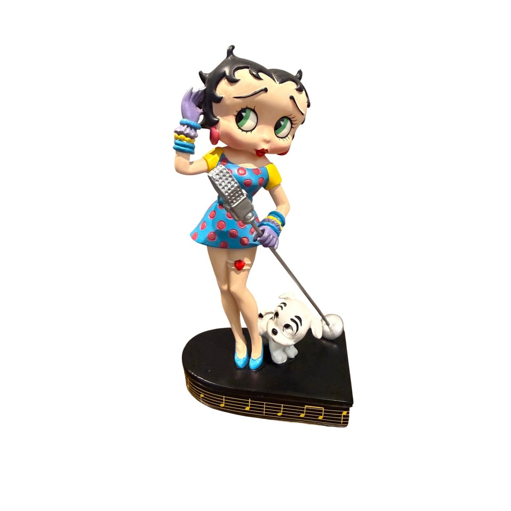 Danbury Mint Betty Boop Betty Sings the Blues 1995 Collector Figurine Pudgy